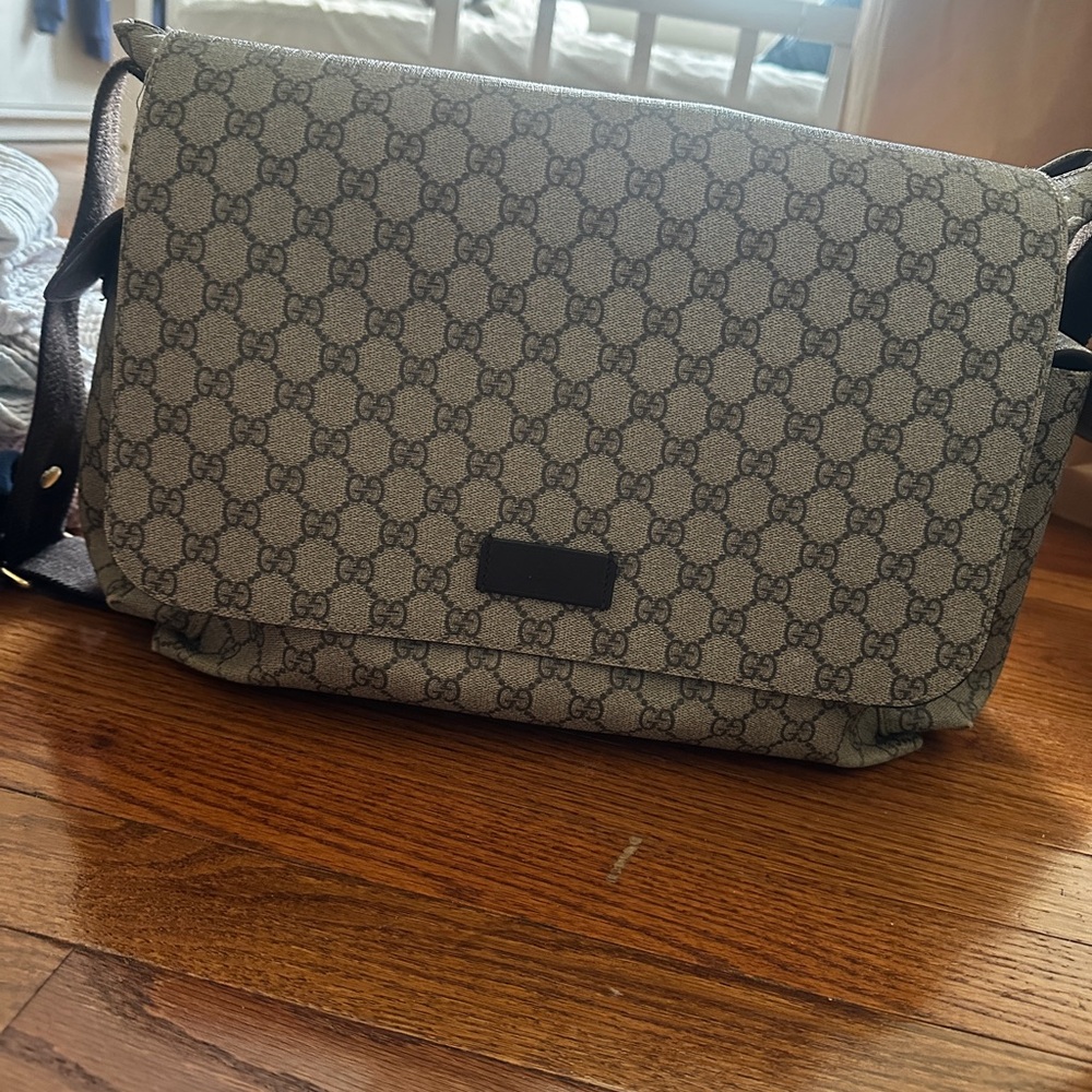 Gucci Men's Black and Gray Patterned Messenger Bag